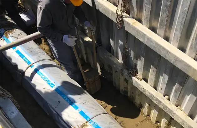 施工中